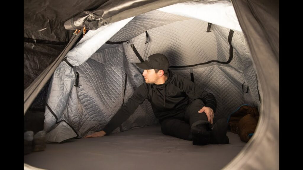 How to insulate the walls of a tent